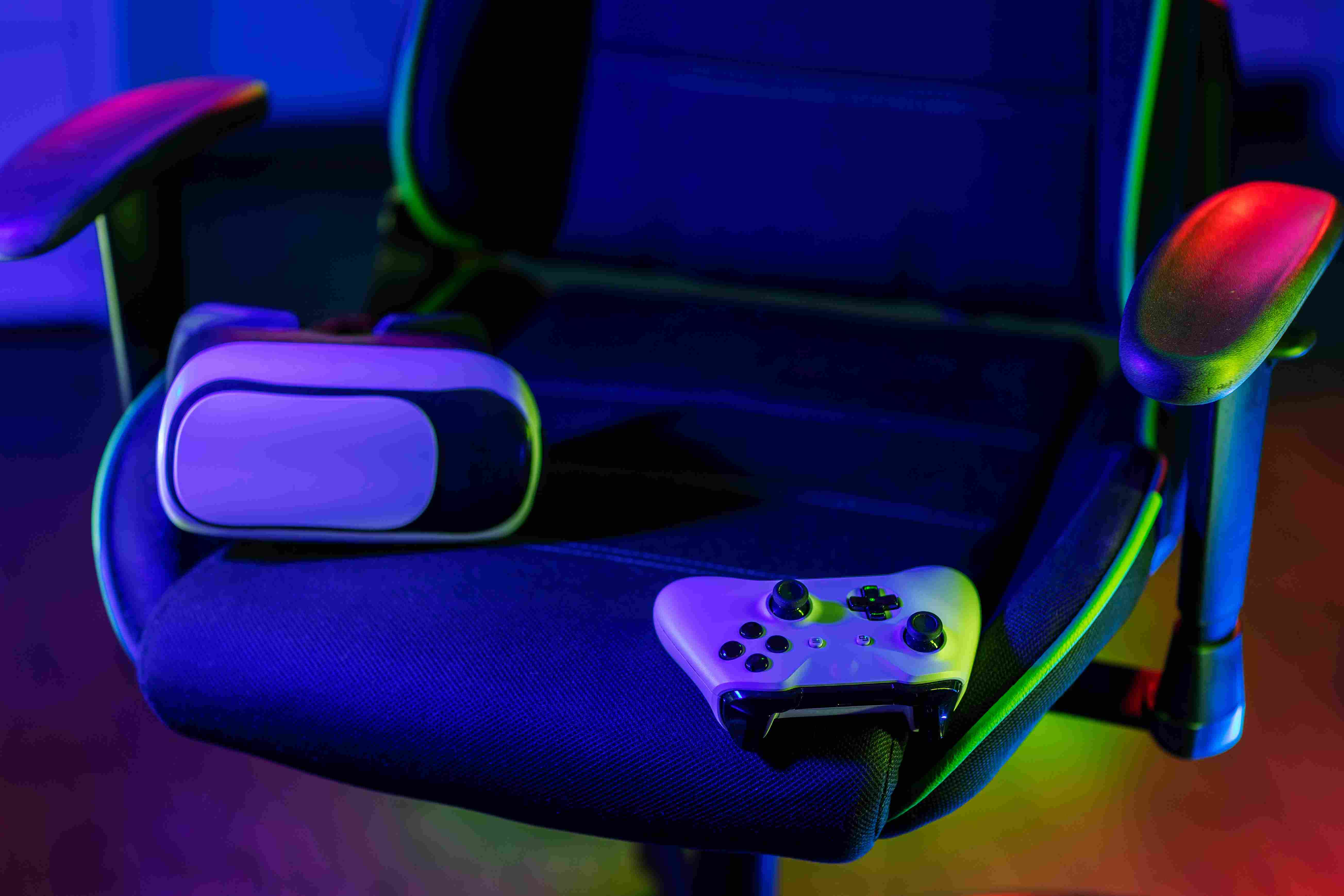 Gamers enjoying the Velnora gaming club